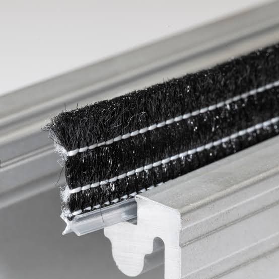 PS13 13mm Fringe Pile x 100M Black - Black (Hware)